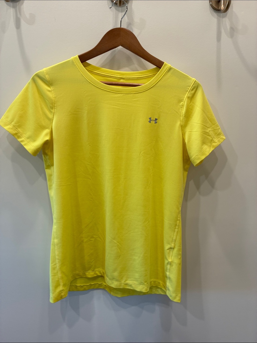 Under Armour Women's Short Sleeve Performance Tee - Yellow Size M